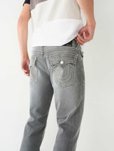 True Religion - RICKY BIG T STITCH STRAIGHT JEAN (GREAY WASH)