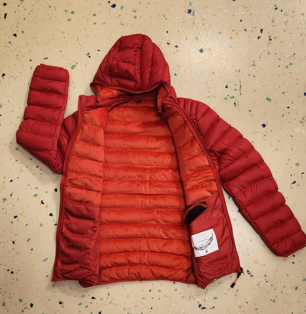 PUFFER JACKET  (RED)