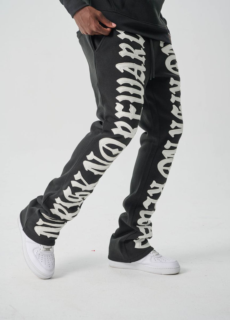 S5301, "NO RISK NO REWARD" FLEECE FLARE PANTS (S5301) BLACK/WHITE